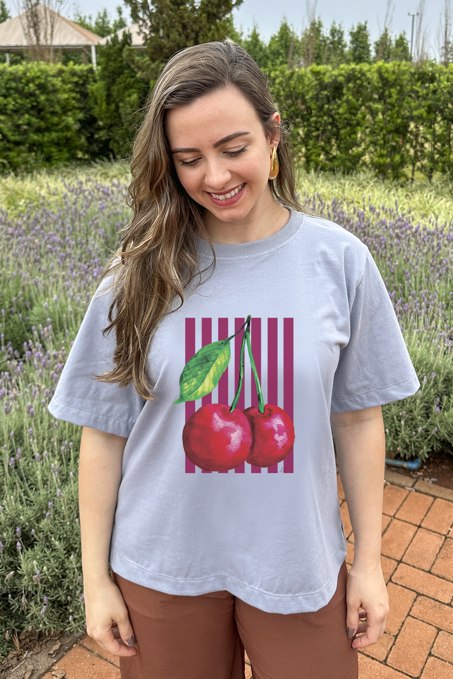 Camiseta malha algodão estampa cereja