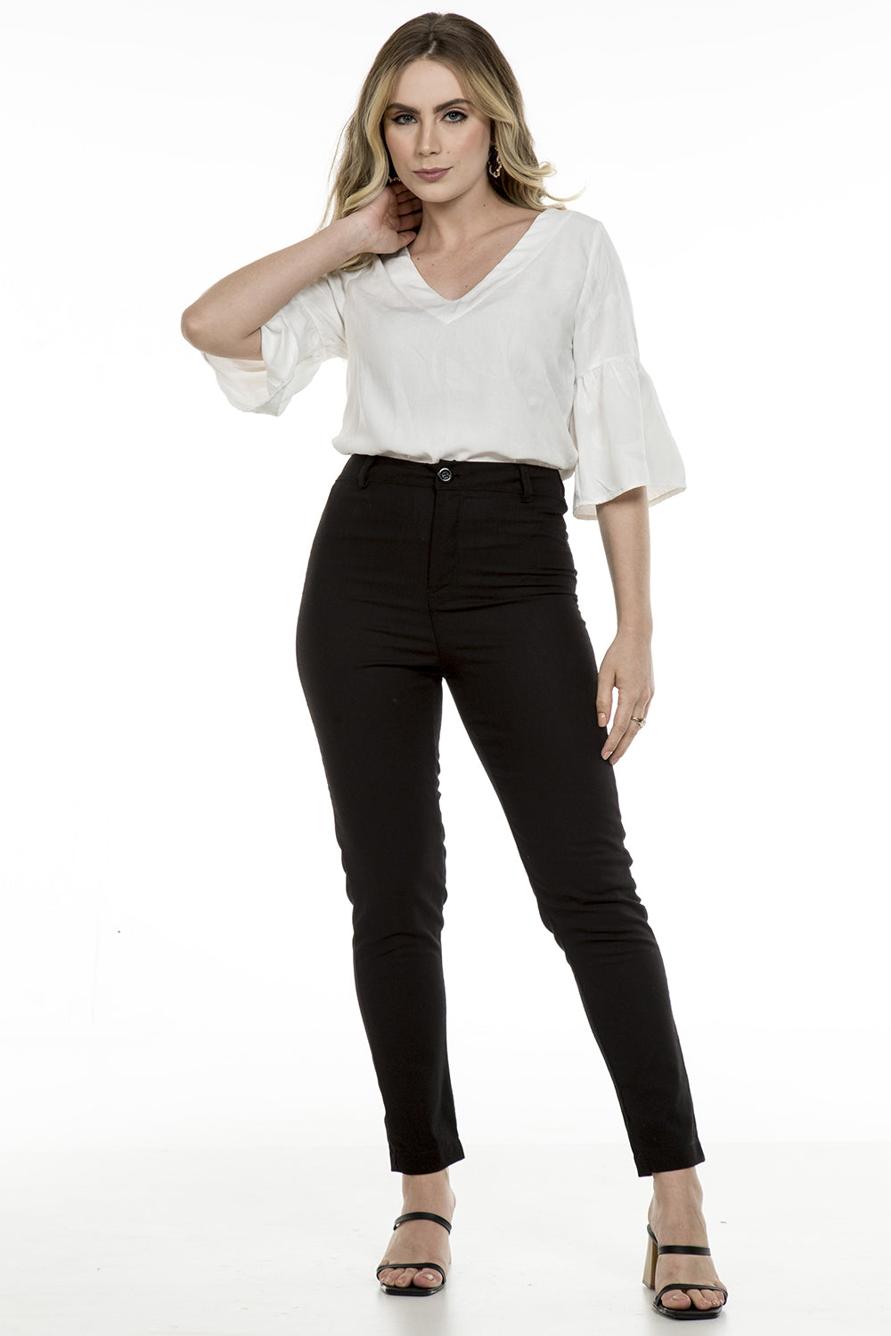 Calça skinny preta