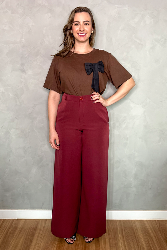 Calça pantalona alfaiataria bordô
