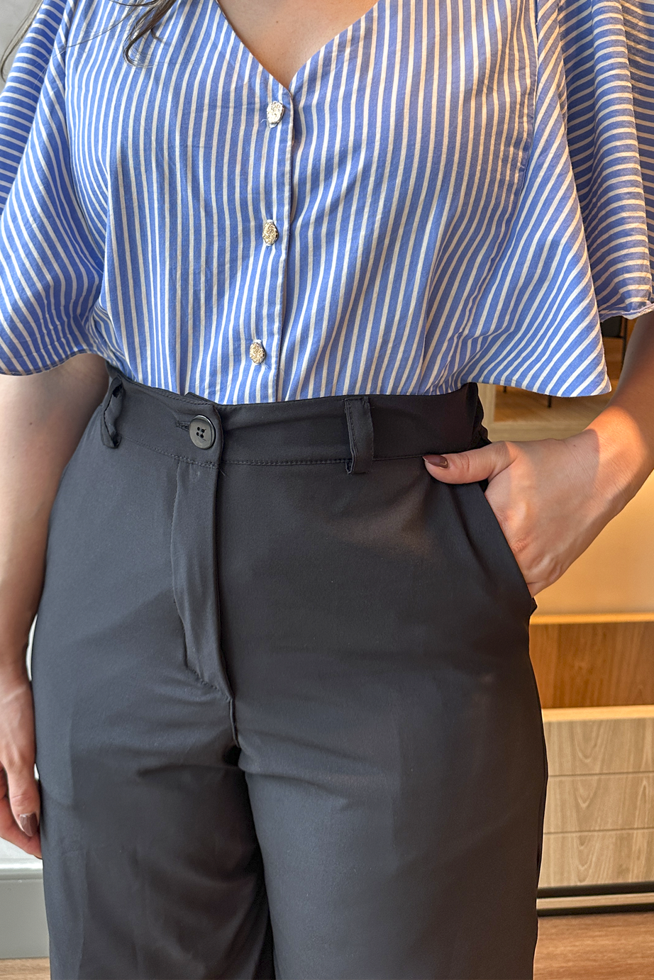 Calça pantalona alfaiataria preta