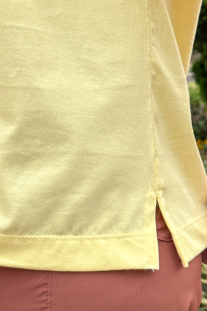 Camiseta malha algodão amarelo manteiga