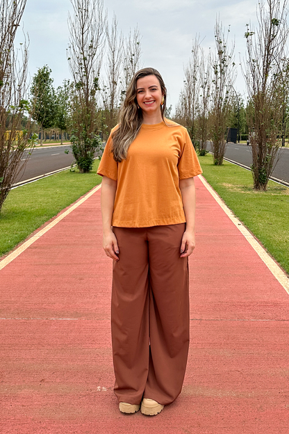 Camiseta malha algodão caramelo