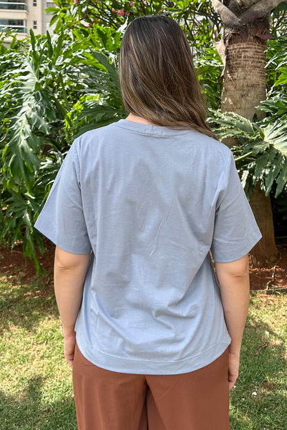 Camiseta malha algodão cinza azulado
