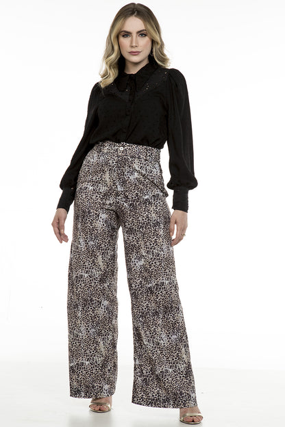 Calça pantalona Onça